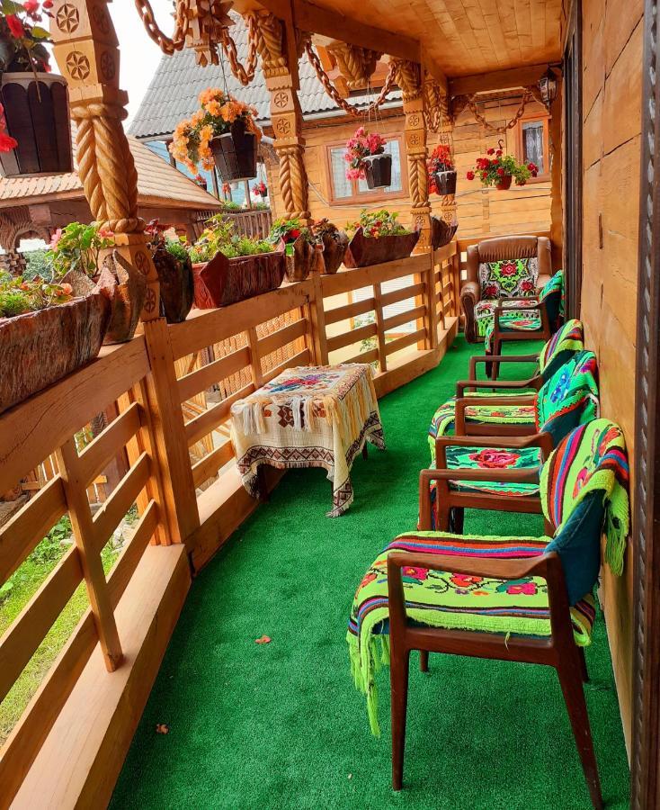 Pensiunea Rustic Oncesti Exteriér fotografie